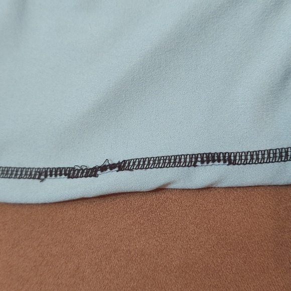 Gaiam Women's Colorblocked Cropped Leggings Size Large - Picture 4 of 8